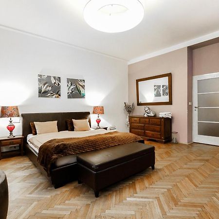 Luxury Apartment Dlouha Praga Exterior foto