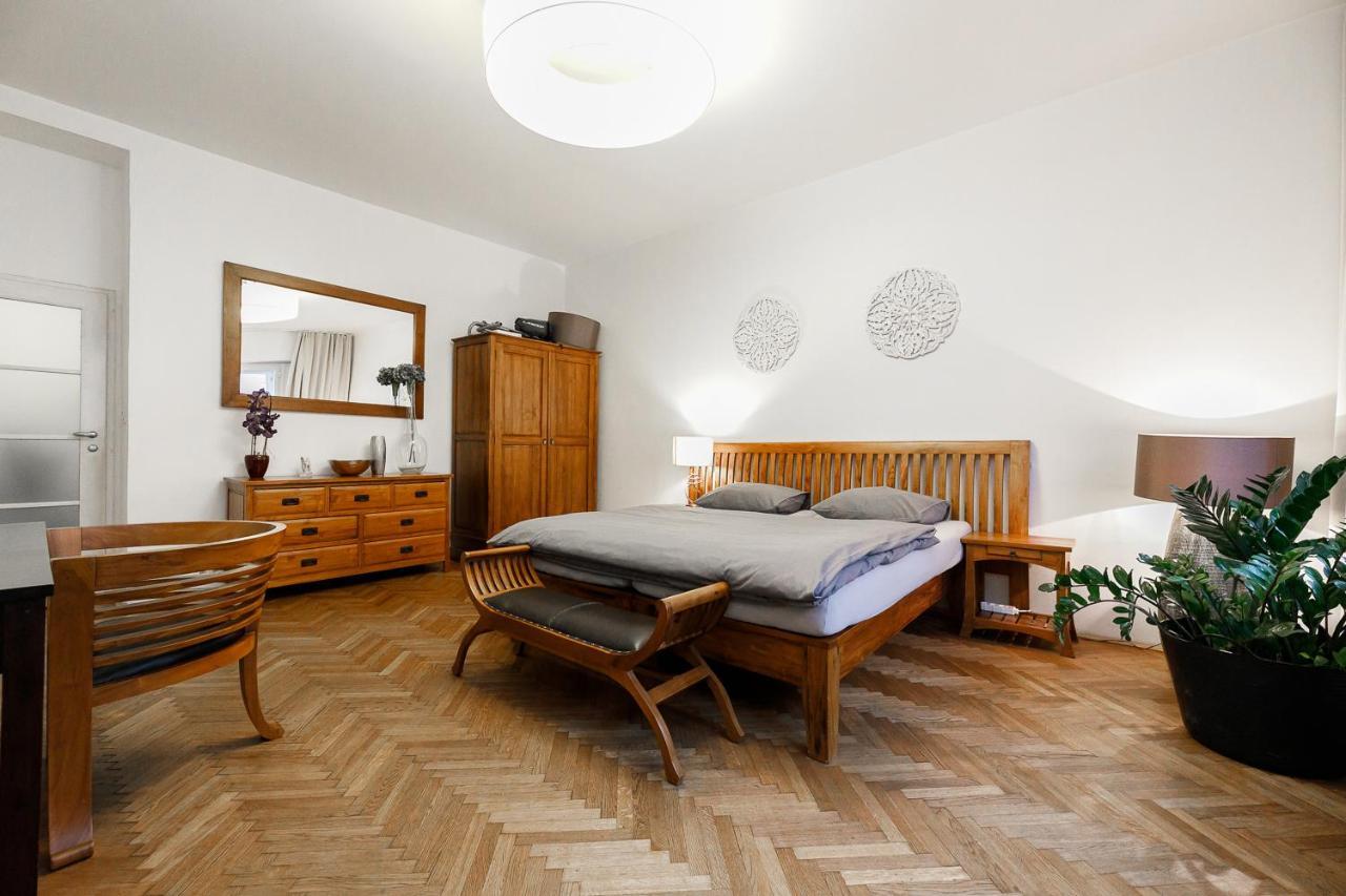 Luxury Apartment Dlouha Praga Exterior foto