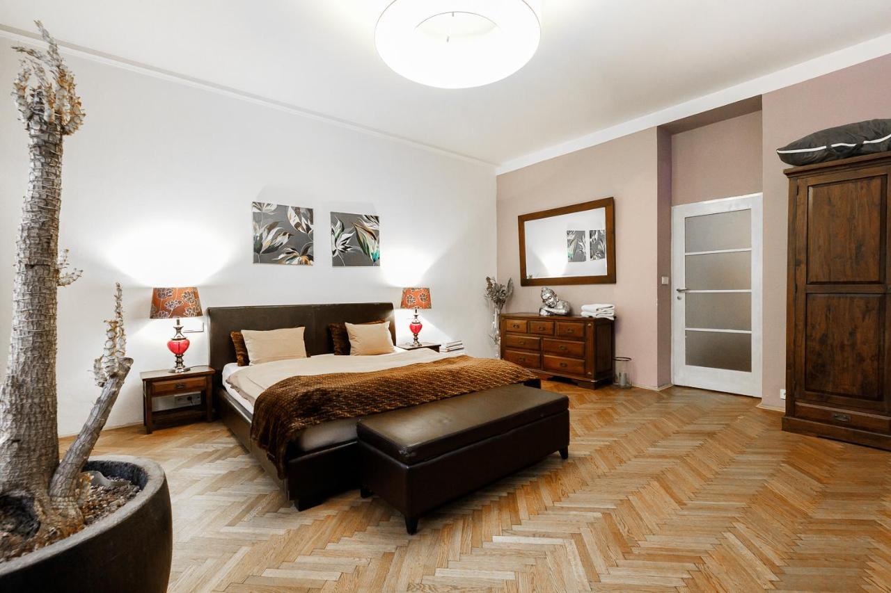 Luxury Apartment Dlouha Praga Exterior foto